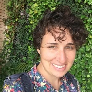 Meet your Posher, Laura